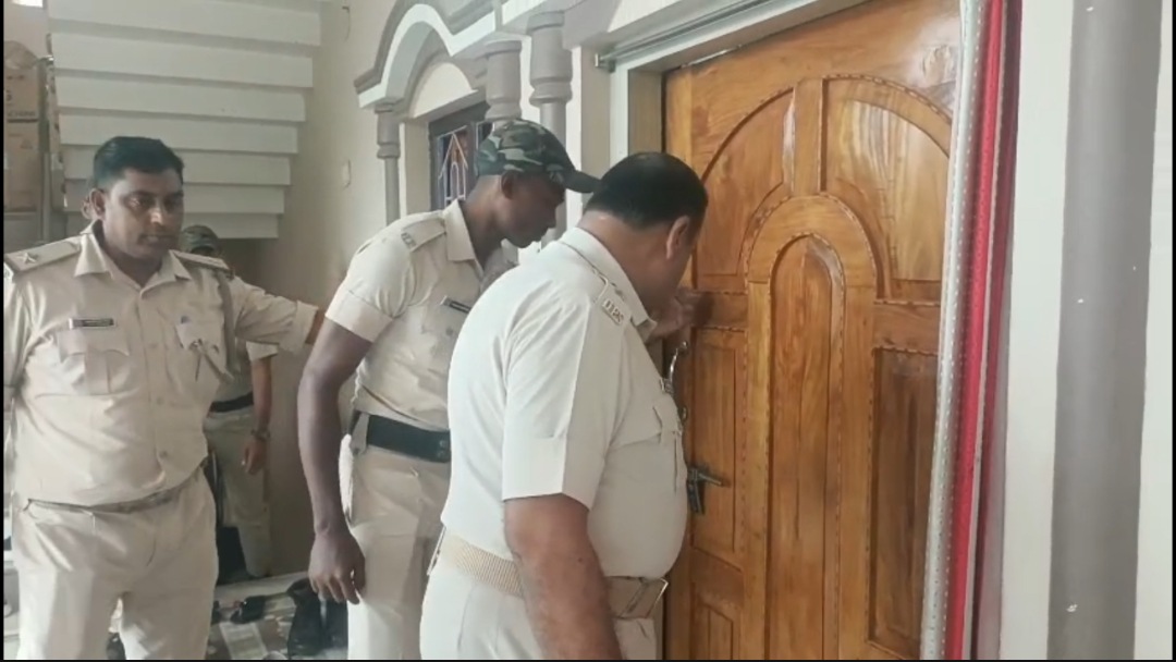 ଗୋମାଫିଆ ଙ୍କୁ ଘରୁଘରୁ ଖୋଜି ବାହାର କରୁଛି ପୋଲିସ 