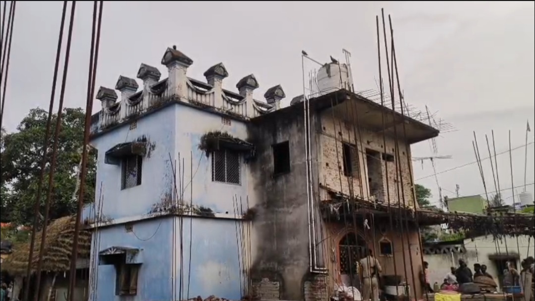 ଗୋମାଫିଆ ଙ୍କ ଗୁପ୍ତ ଚ୍ୟାମ୍ବର ଥିବା ଘର 