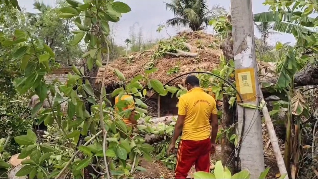 ଆନନ୍ଦପୁର ରେ କାଳବୈଶାଖୀ ର ମହାତାଣ୍ଡବ