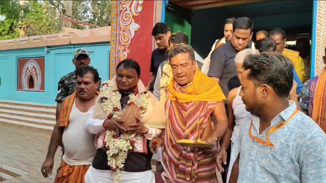 ଧାର୍ମିକ ଗସ୍ତ ରେ ମୁଖ୍ୟମନ୍ତ୍ରୀ ମୋହନ ଚରଣ ମାଝୀ