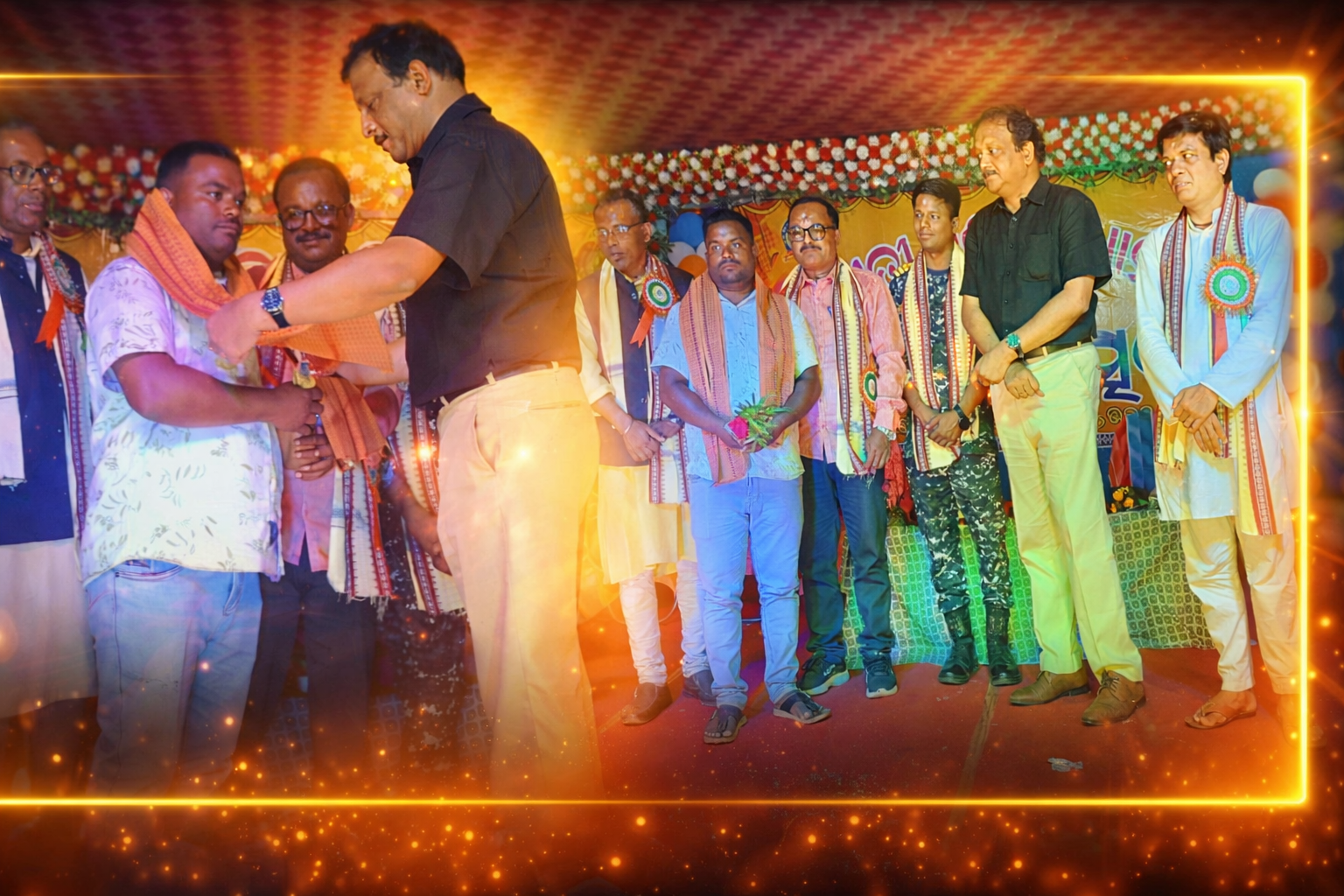 ସାମ୍ବାଦିକତା ପ୍ରଭାକର ବାରିକ୍ ଙ୍କୁ ସମ୍ବର୍ଦ୍ଧିତ କରିବା ଅବସରରେ 